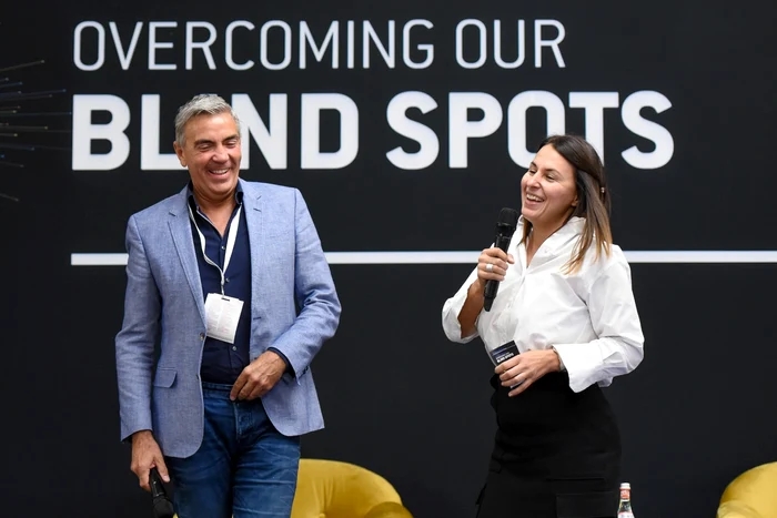 Firma asociată vicepremierului demisionar a obținut contracte publice substanțiale