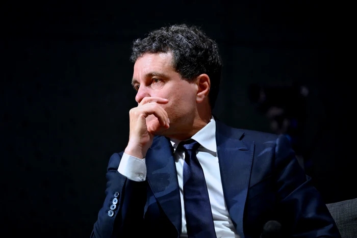 Nicușor Dan evită să comenteze despre demisiile posibile ale lui Neacșu și Oprea