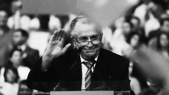 România își ia rămas bună de la unul dintre fondatorii ei moderni