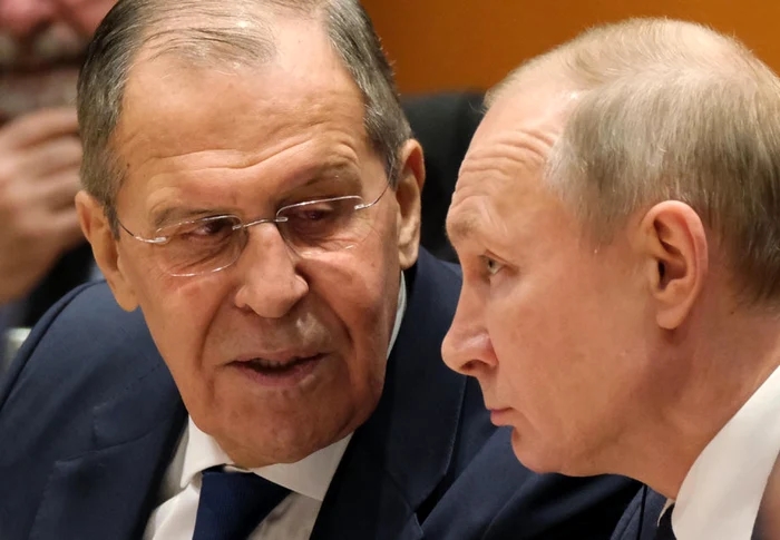 Bluza lui Lavrov: Mesajul Rusiei la summitul cu SUA