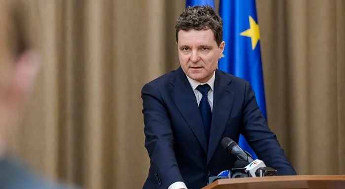 Posibili candidați pentru conducerea serviciilor de informații