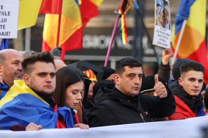 AUR își reorientează discursul politic către tema migrației