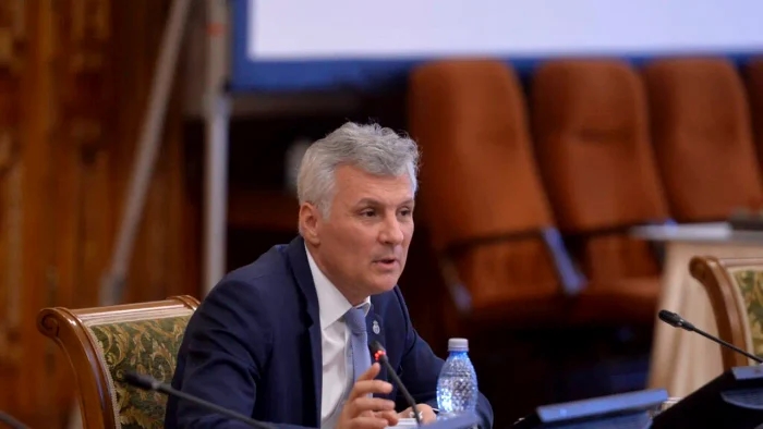 România, între avertizări de criză și performanțe economice: dezbateri la cel mai înalt nivel