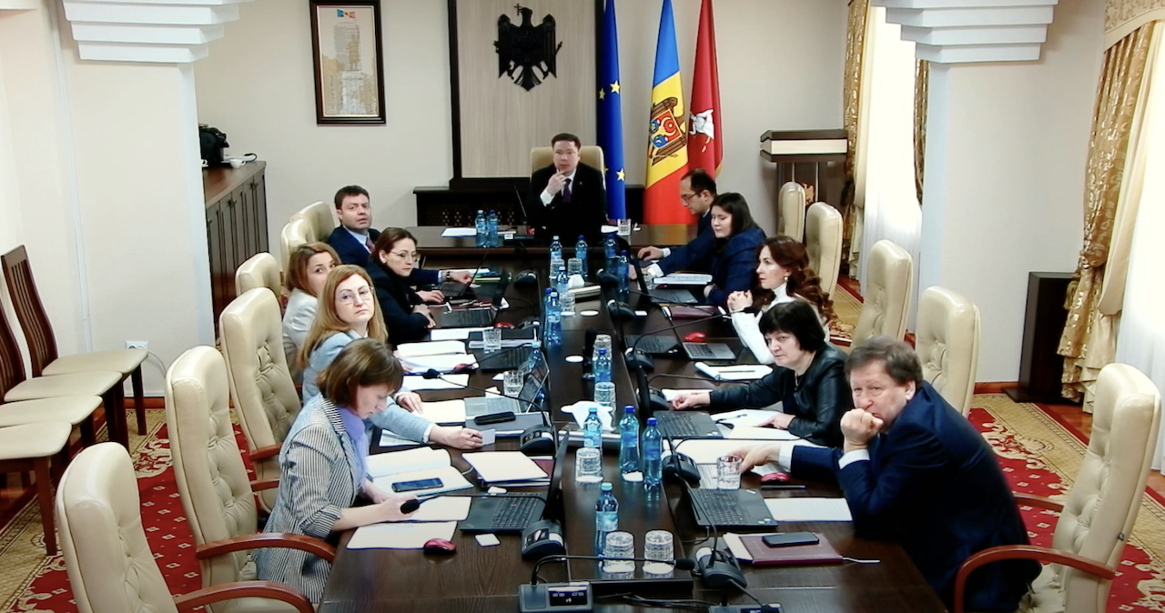 Magistrații români: un regim mafiotic care jefuiește țara și oprimează cetățenii